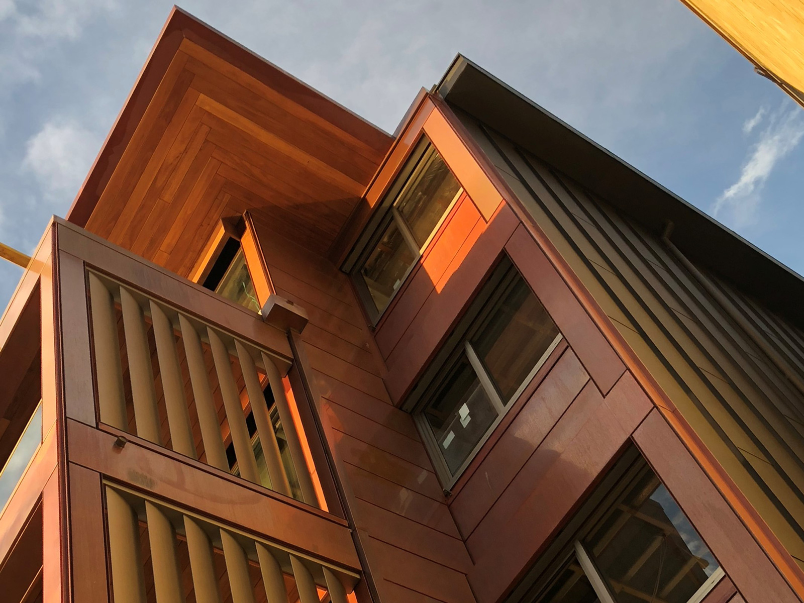 Bate-and-Bate-Builders-NORTH-SHORE-SIX-STOREY-HOME-Northbridge-NW-Corner