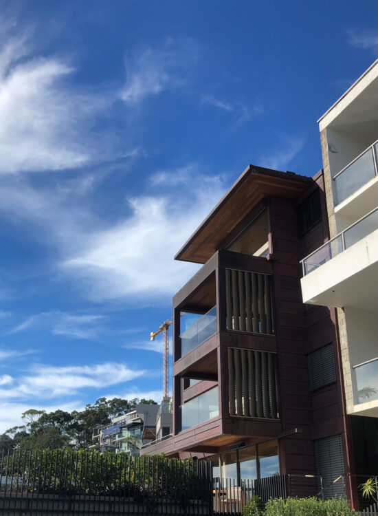 Bate-and-Bate-Builders-NORTH-SHORE-SIX-STOREY-HOME-Photo-4-NW-elevation-cropped